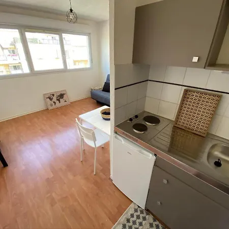 Studio 84 Apartment *